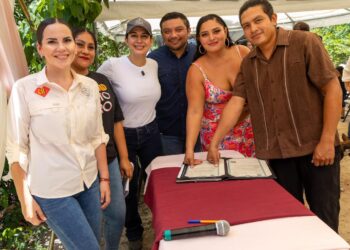 Lleva Estefanía Mercado identidad, salud y certeza jurídica a familias de Los Pájaros con “Tu identidad sin tanto choro”