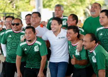Renán Sánchez reconoce al magisterio en los Juegos Deportivos, Culturales y Artísticos de los Trabajadores de la Educación