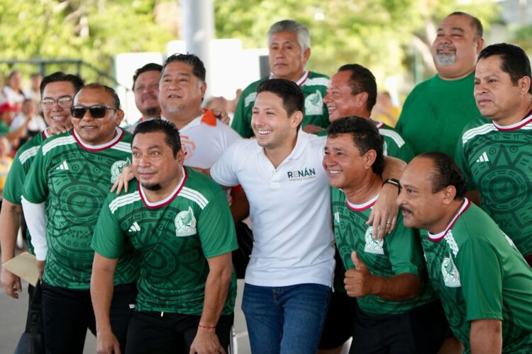 Renán Sánchez reconoce al magisterio en los Juegos Deportivos, Culturales y Artísticos de los Trabajadores de la Educación