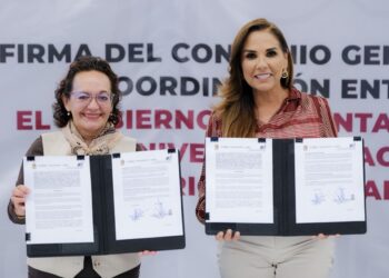 Firman Mara Lezama y Xóchitl Herrera convenio que crea la Universidad Rosario Castellanos en Playa del Carmen y Chetumal