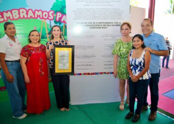 Gobierno de México reconoce al Gobierno de Atenea por sus políticas públicas en favor de la niñez de Isla Mujeres