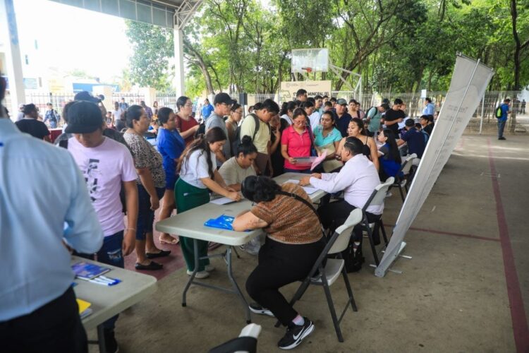 Gobierno de Estefanía Mercado impulsa oportunidades laborales con la 17ª Feria Municipal del Empleo