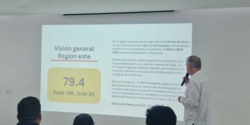 Reducción de vuelos complica panorama en Quintana Roo, señala experto