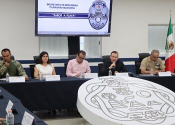 Refuerzan coordinación para garantizar seguridad en el Festival Sabor a Playa y la Feria del Carmen