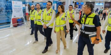 Supervisan Mara Lezama y titular de Aduanas avances para agilizar atención a pasajeros en Aeropuerto de Cancún