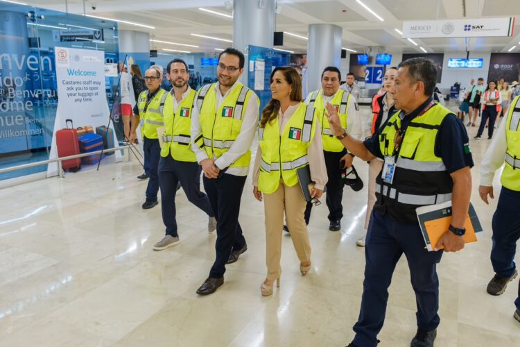 Supervisan Mara Lezama y titular de Aduanas avances para agilizar atención a pasajeros en Aeropuerto de Cancún