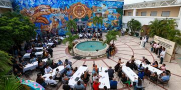 Con la voz de playenses, Estefanía Mercado fortalece transformación urbana de Playa del Carmen