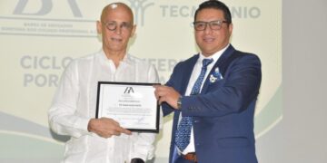 Destaca Hugo Alday defensa legal de Denominación de Origen del Chile Habanero de la Península de Yucatán