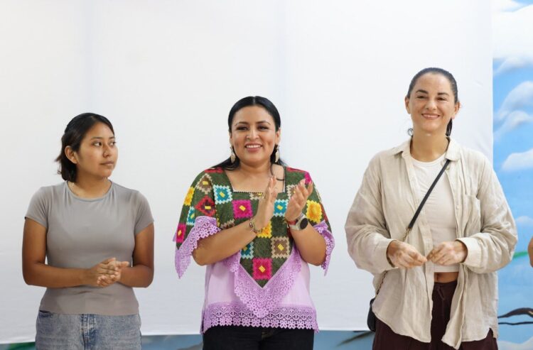 Asiste Blanca Merari a la ceremonia de clausura del taller “Aprender a emprender”
