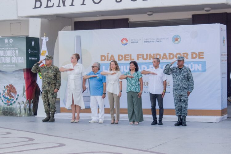 Celebra Ayuntamiento de BJ Día del Fundador de la Ciudad de Cancún