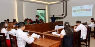 Sesiona Comité Institucional de Apoyo a la Contraloría Social en Puerto Morelos  