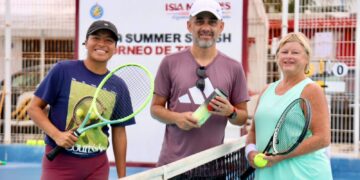 Gobierno de Isla Mujeres promueve el turismo deportivo con el torneo Isla Summer Smash