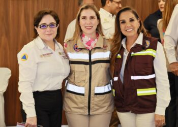 Atenea Gómez participa en la instalación del Puesto de Comando para la Temporada de Lluvias y Ciclones Tropicales