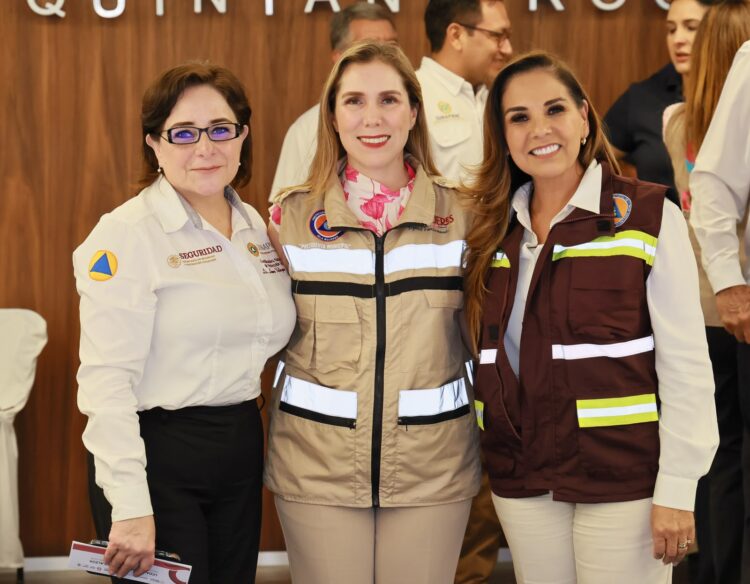 Atenea Gómez participa en la instalación del Puesto de Comando para la Temporada de Lluvias y Ciclones Tropicales