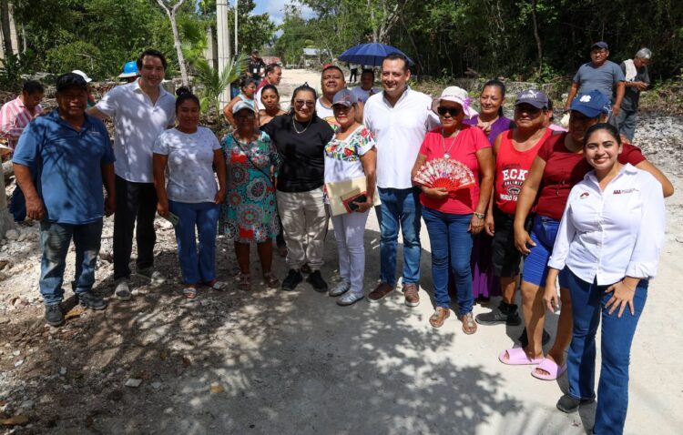 Avanza electrificación de colonia México para beneficio de 204 familias