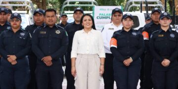 Gobierno de Isla Mujeres construye nuevo mirador en el Malecón Caribe