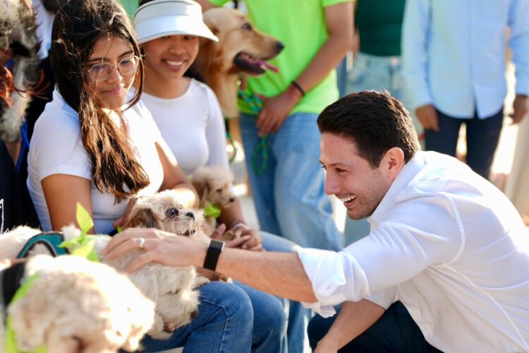 Renán Sánchez invita a cozumeleños a jornada gratuita de bienestar animal en Colonia San Miguel 1