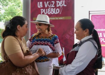 Atiende Mara Lezama en audiencia pública “La Voz del Pueblo” en Tulum más de 740 solicitudes y acerca soluciones directas a la ciudadanía