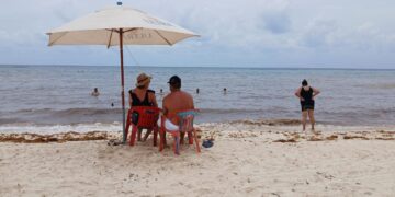 Regresa el turismo a Playa del Carmen, aunque más atento al gasto