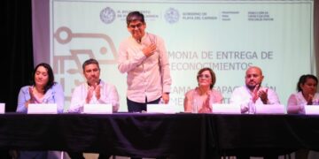 Gobierno de Estefanía Mercado fortalece la excelencia en el servicio público