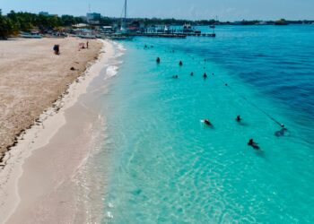 Refrenda Isla Mujeres su liderazgo con playas limpias y reconocidas a nivel internacional 