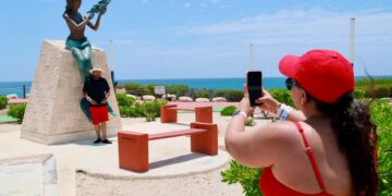 Miradores de Isla Mujeres consolidan su atractivo turístico durante estas vacaciones de verano