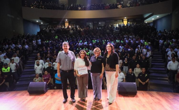 Gobierno de Estefanía Mercado fortalece la cultura de la legalidad con capacitación en Sistema Anticorrupción