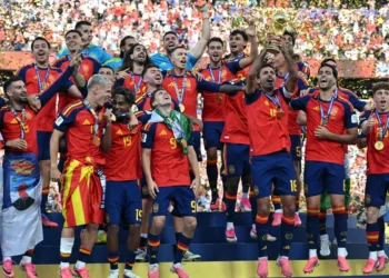 España aplasta el sueño de Argentina y vuelve a reinar el Mundial al ganar 1-0