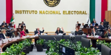 INE aplaza nuevamente aprobación de lineamientos para regular procesos internos de los partidos rumbo a 2027