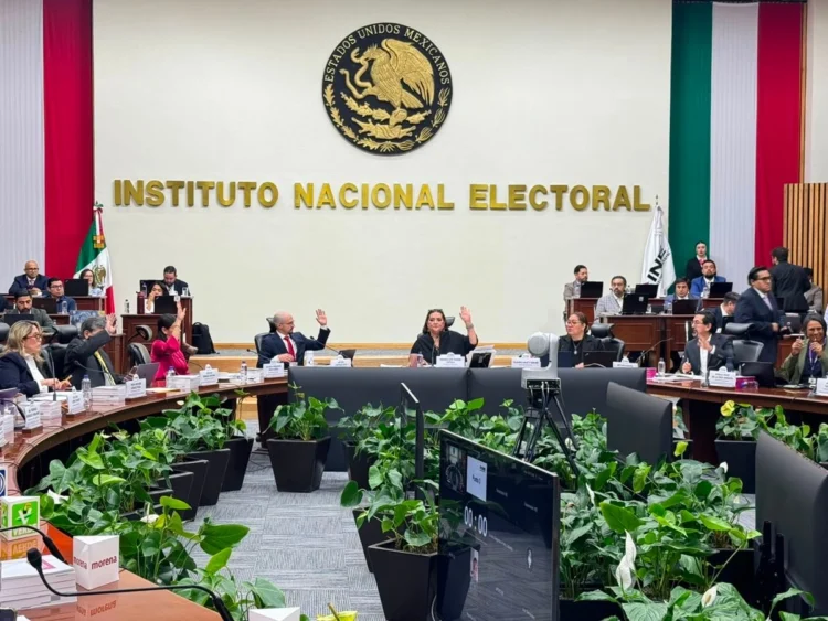 INE aplaza nuevamente aprobación de lineamientos para regular procesos internos de los partidos rumbo a 2027
