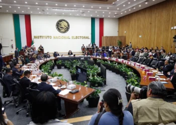 INE avala multa a México Tiene Vida por participación de ministros de culto