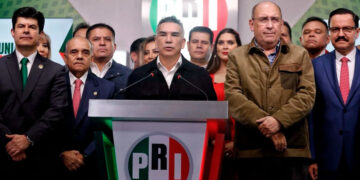 Fuerza de oposición; Alejandro Moreno celebra posible alianza electoral con el PAN