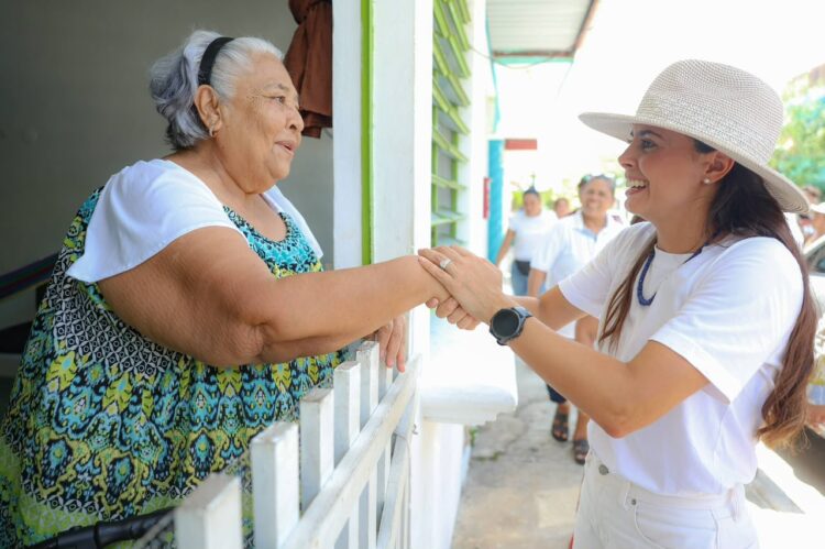 Ana Paty Peralta suma voluntades para defender la Transformación