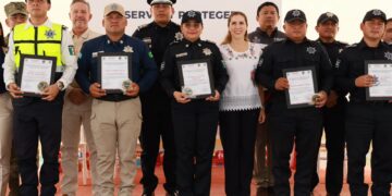 Atenea Gómez multiplica la inversión policial y entrega 500 uniformes