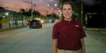 Atenea Gómez transforma la avenida Rancho Viejo con nuevo alumbrado público