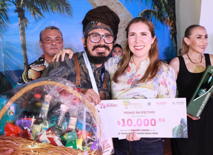 Celebra Isla Mujeres talento y sabor local con el Concurso del Cóctel Isleño 2026