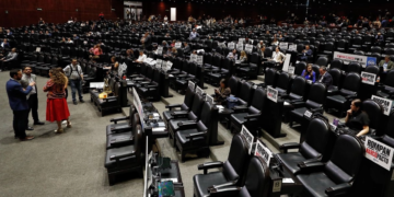 Diputados de MORENA plantean reforma constitucional para regular la IA