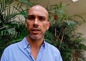 El regidor de Tulum Eugenio Barbachano hace oficial su cambio al PAN