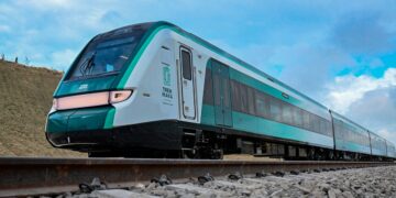 El tren, Cancún y Playa por Hugo Alday Nieto