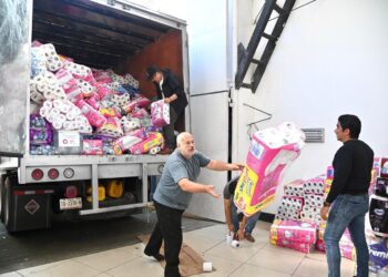Envía Cisvac 38 toneladas de apoyo a Venezuela; mañana arranca acopio para Colombia