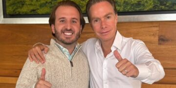 Sumando fuerzas; Fernando Muñoz se reúne con Manuel Velasco para fortalecer agenda por Playa del Carmen