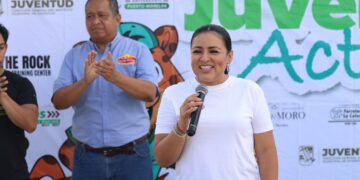 Festejo al esfuerzo; Blanca Merari galardona a jóvenes corredores portomorelense