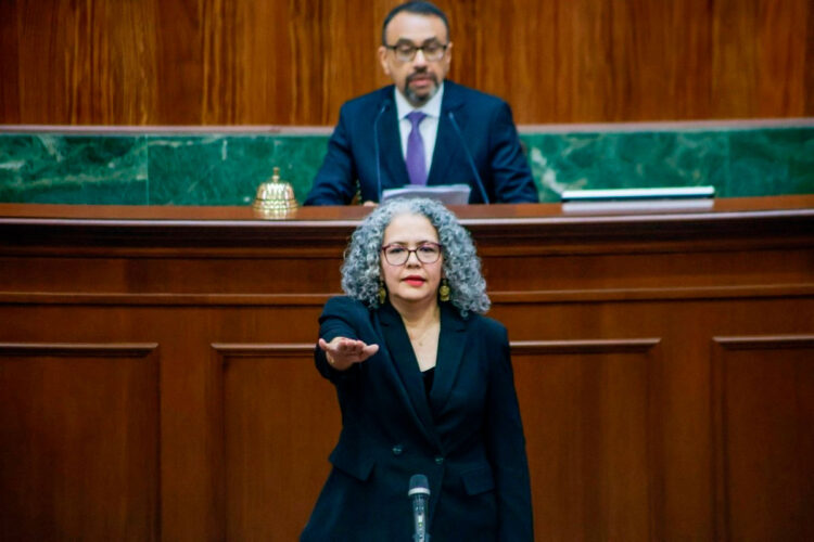 Nueva era en Sinaloa: Graciela Domínguez asume como Gobernadora interina