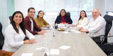 Ariadna Montiel y Citlalli Hernández evalúan proceso interno de Morena con aspirantes a gubernatura de Quintana Roo