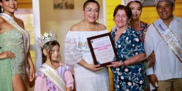 Celebra Isla Mujeres la historia, el arte y la cultura con la exposición fotográfica “Luz a través del tiempo”