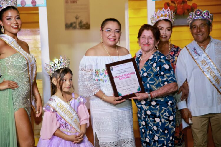 Celebra Isla Mujeres la historia, el arte y la cultura con la exposición fotográfica “Luz a través del tiempo”