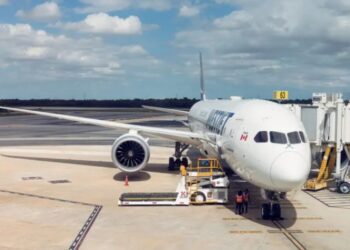 Huelga de Westjet causó la cancelación de 12 vuelos a Cancún