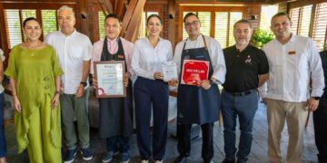 Logro culinario; Estefanía Mercado celebra estrellas Michelin a restaurantes de Playa del Carmen