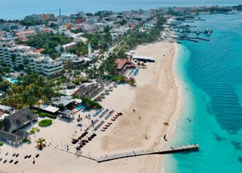 Playas de Isla Mujeres refrendarán por quinto año consecutivo el distintivo Playa Platino