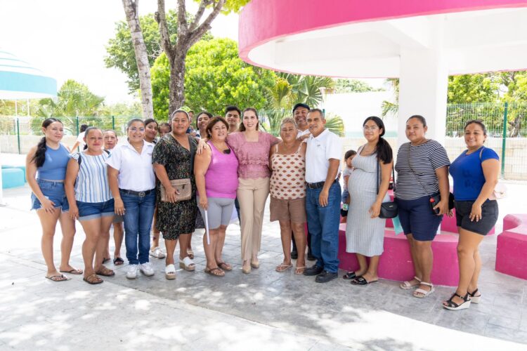 Plaza Ejidatarios, punto de convivencia familiar en Ciudad Mujeres